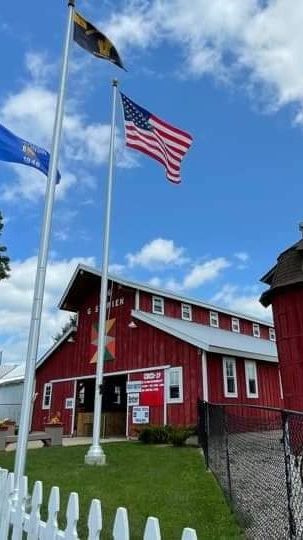 Thresheree Welcome Barn